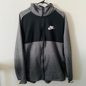 Nike Sweater